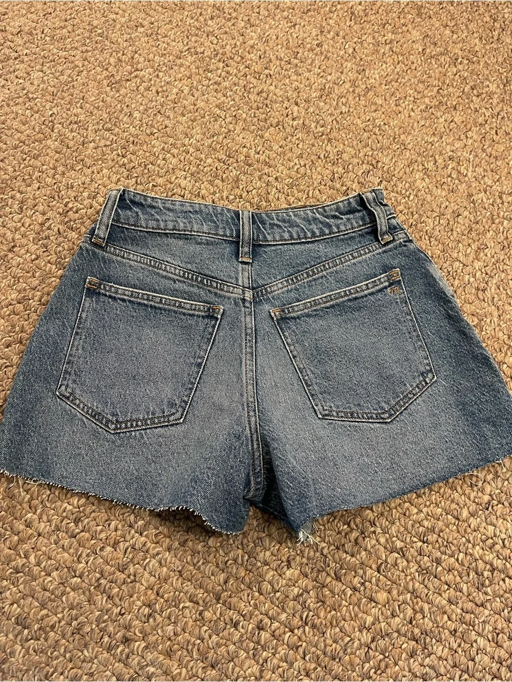 Madewell reengineered hourglass